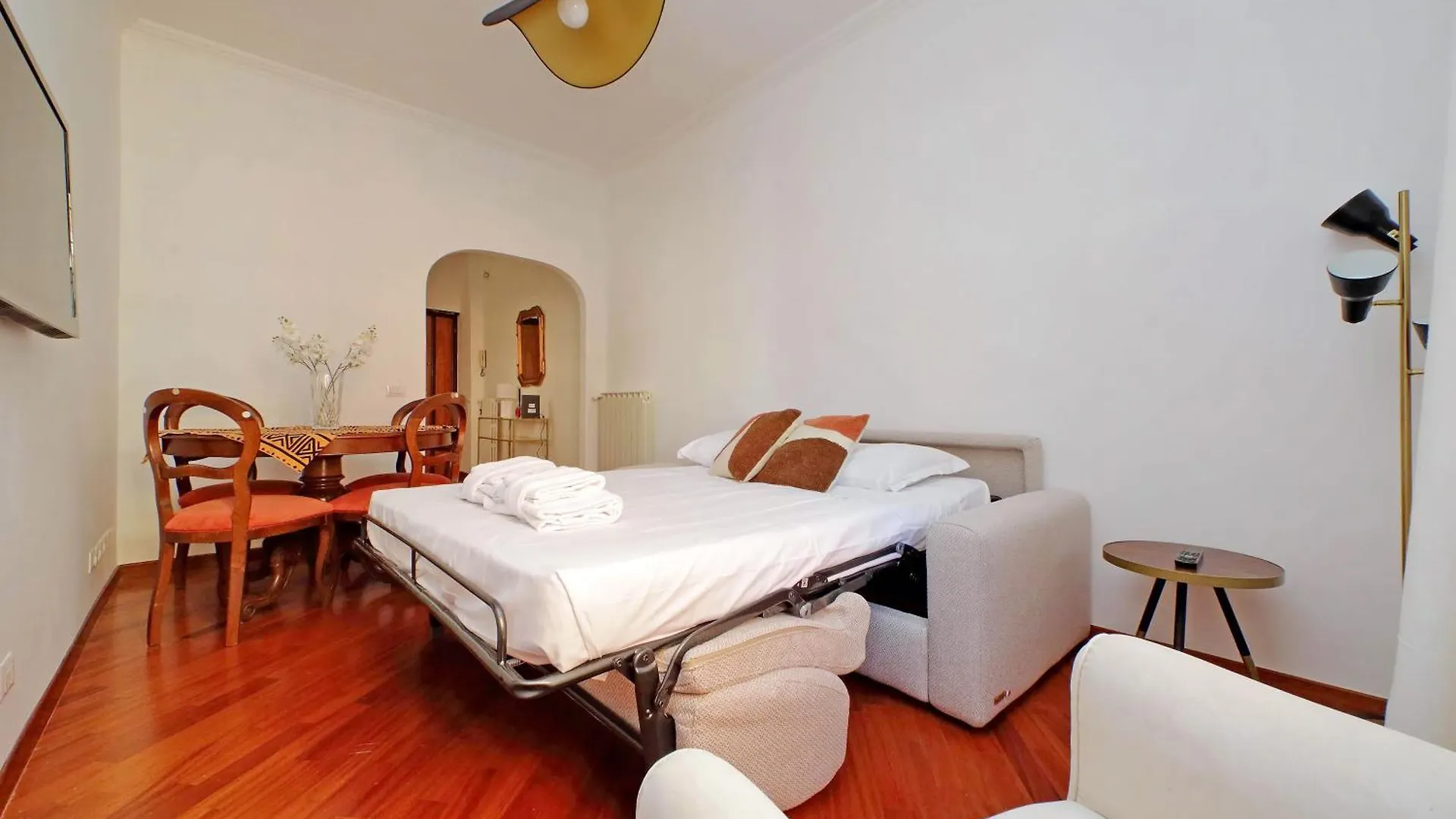 Apartment Ruggero'S Home Rome